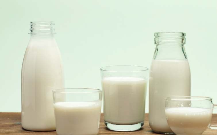 1765507215573566.jpg 牛奶.jpg